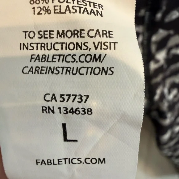 Fabletics Black & White Abstract Print Leggings - Picture 3 of 5